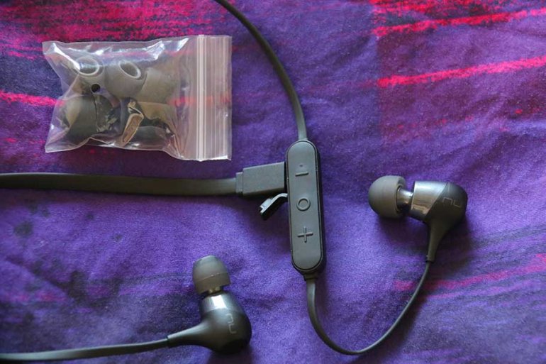 Optoma nuforce be2 best sale wireless bluetooth earphones